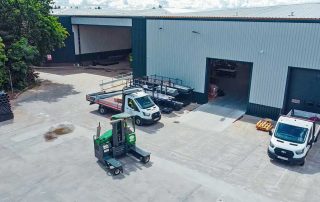 Ariel Yard 03